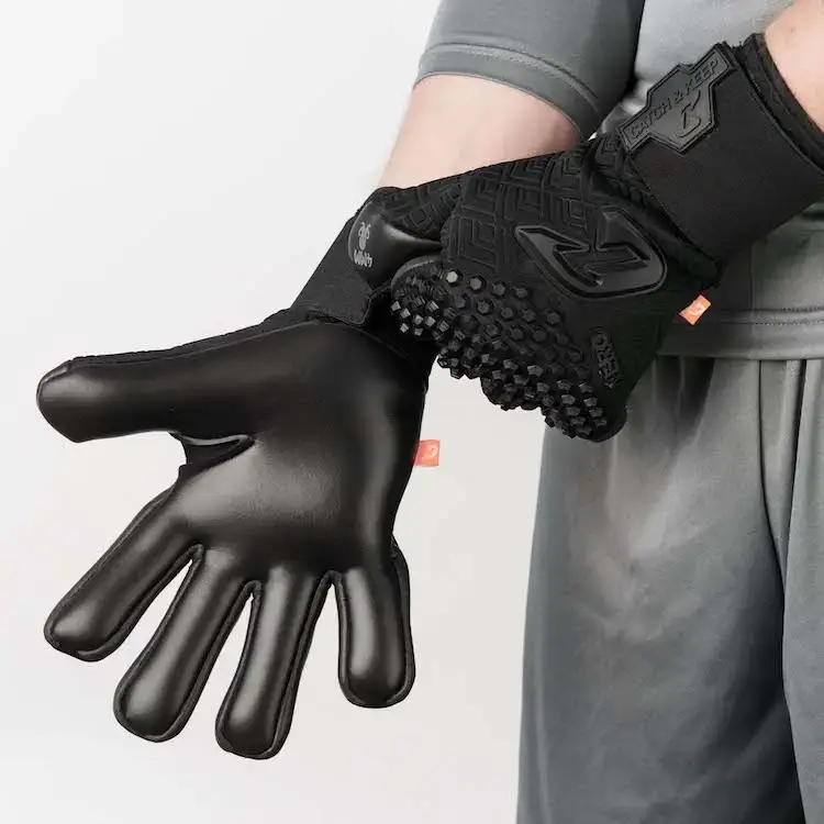 torwarthandschuhe-nero-deep-dark-torhueter