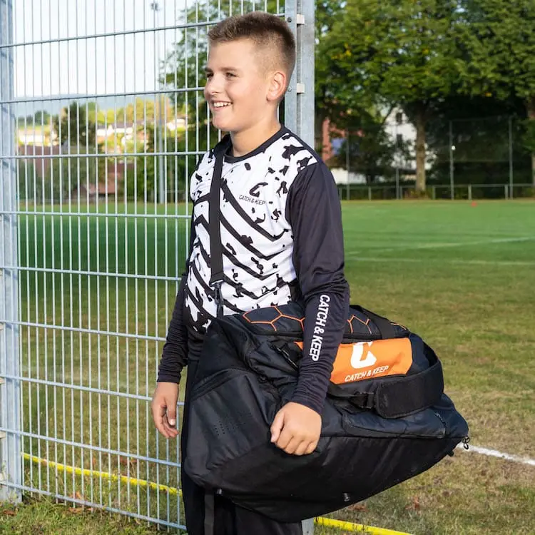 Sporttasche_Performance_Catch_and_Keep_Fussballtasche
