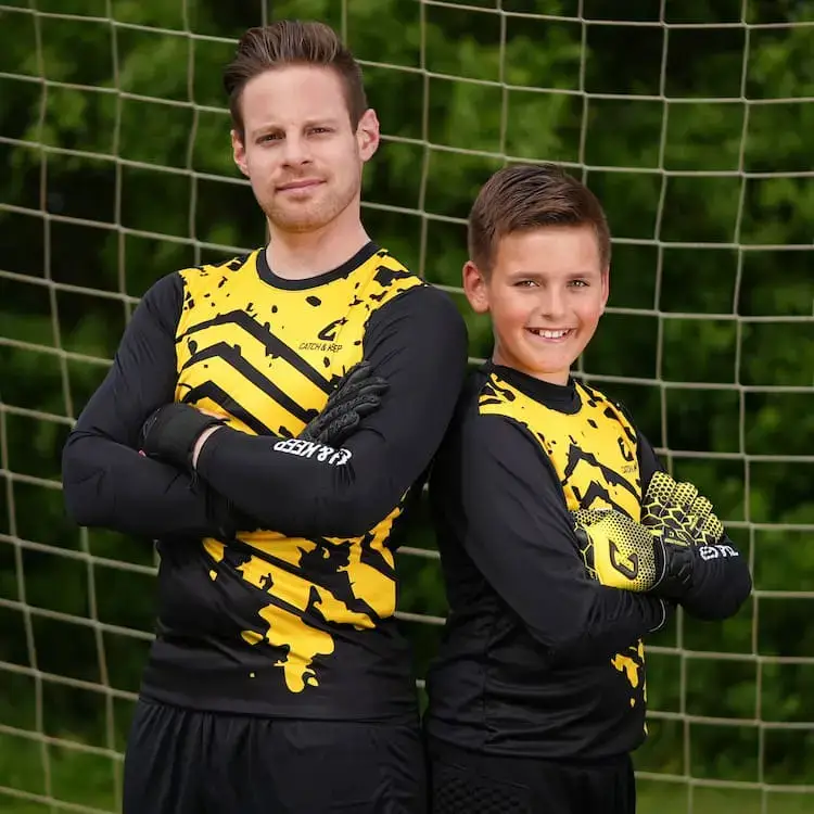 Torwarttrikots für Herren und Kinder in gelb von Catch and Keep