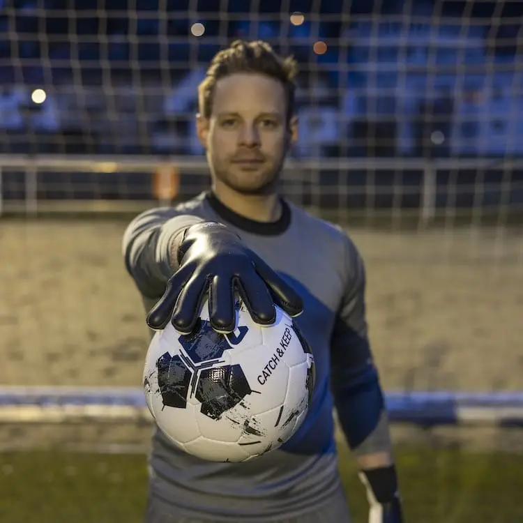Ultimate Glove Catch & Keep Torwart