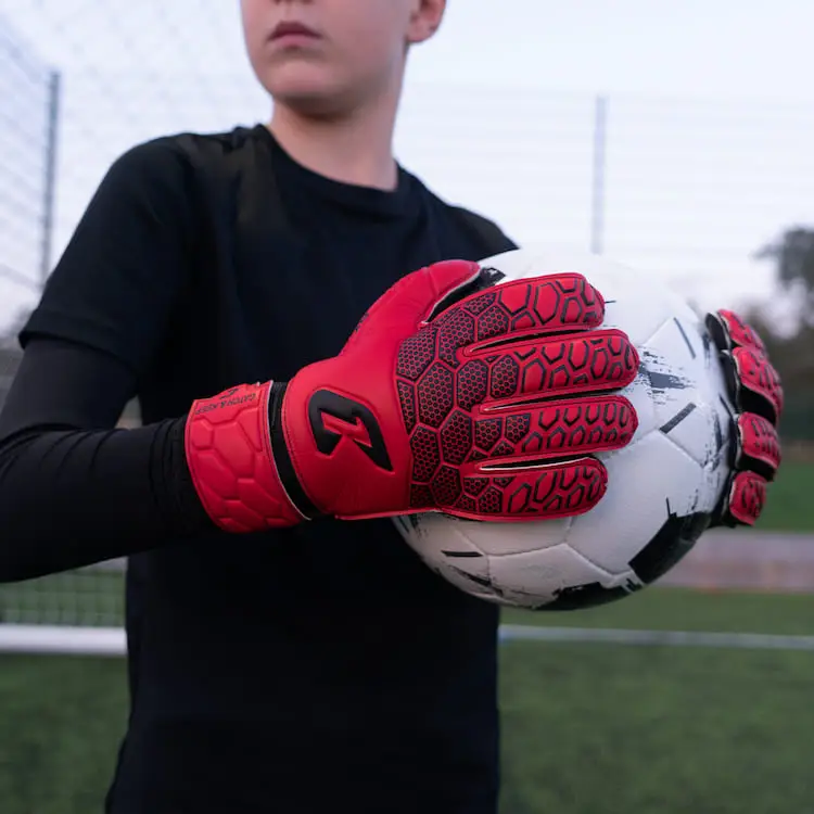 Fly Kids Red Soul Catch and Keep Kindertorwarthandschuhe Torwarthandschuhe für Kinder Grösse 5
