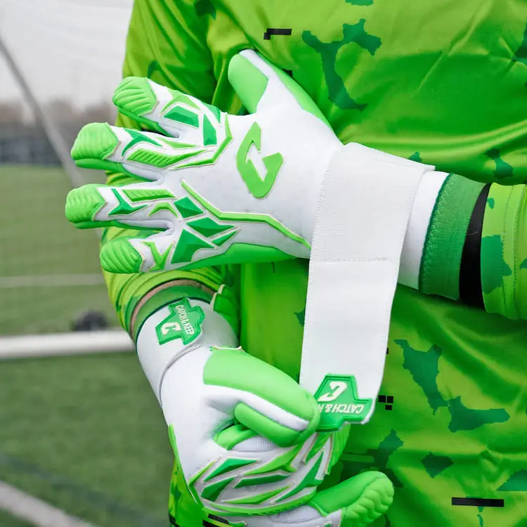 ViVor Freaky Green Catch and Keep Torwarthandschuhe grün