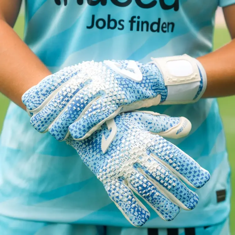 Profi Torwarthandschuhe von Catch and Keep mit der perfekten Passform - für Damen und Herren