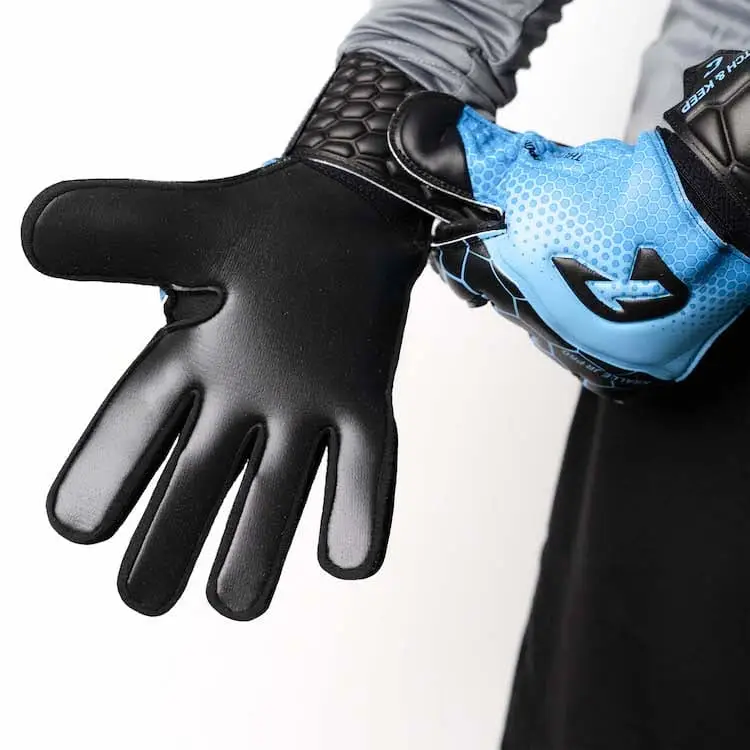 Kralle_Junior_Pro_3.0_Blau_Catch_and_Keep_Kindertorwarthandschuhe-1