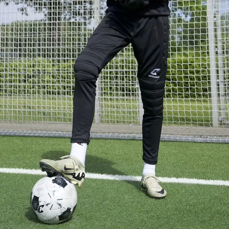 Trainings-Bundle-I-Catch-and-Keep-Trainingshose-mit-Schutz
