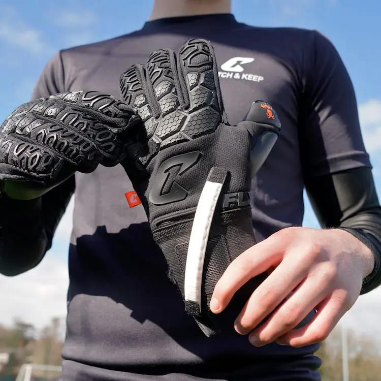 Fly Dark Sould FP Catch and Keep Torwarthandschuhe mit Fingerschutz
